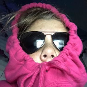 Meet your Posher, Brie